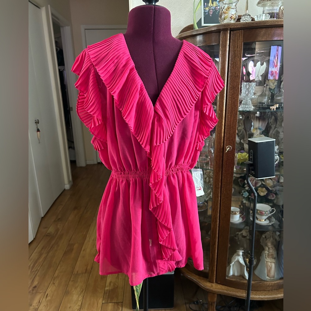 NWT Pink Blouse With ShortPleated Sleeves.